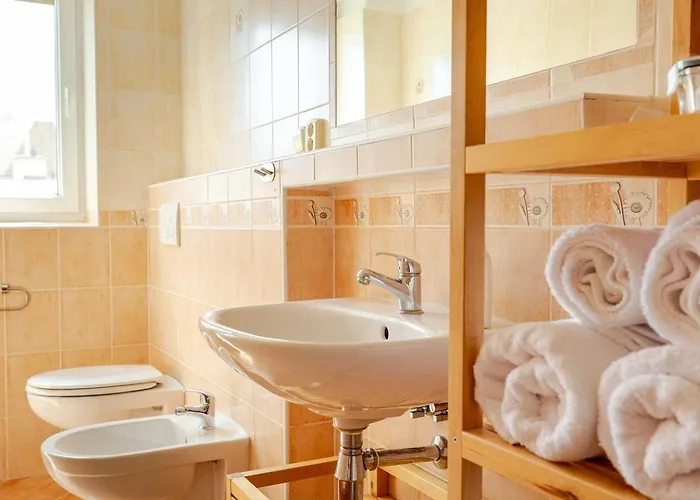 Sage Center * ブラチスラヴァ