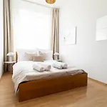 Sage Center Апартаменты *