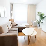 Sage Center Апартаменты *